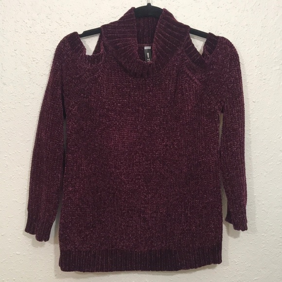 Lord & Taylor Design Lab Burgundy Cold Shoulder Style Chenille Sweater size M - Picture 1 of 7